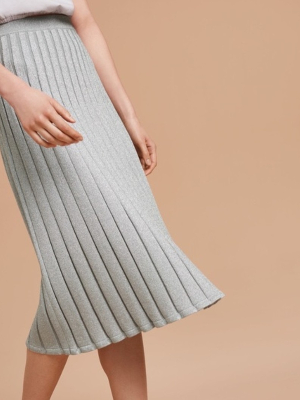 Aritzia - Wilfred Metallic Pleated Knit Midi Skirt in Taupe